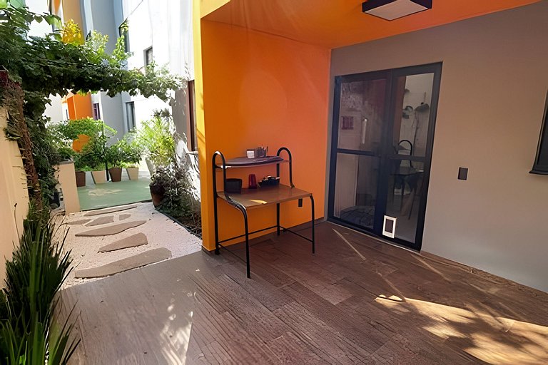 Apto com Jardim Privativo 2 quartos - Oficinas PG