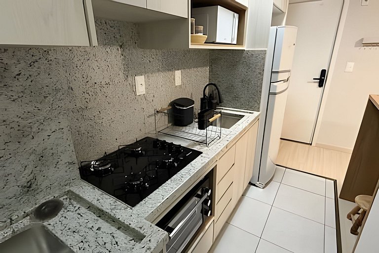 Apto Lindo com Jardim Privativo - Oficinas