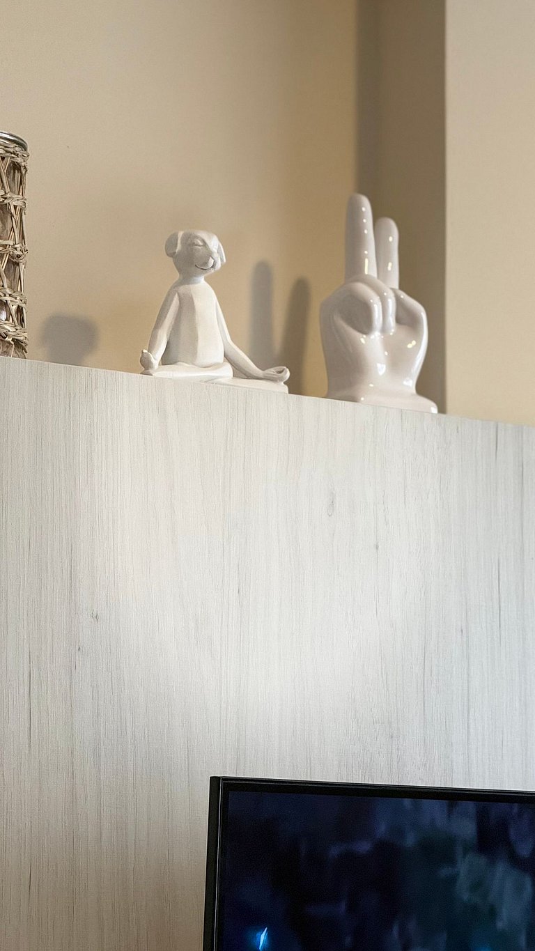 Apto Central 400m UEPG - Com Garagem