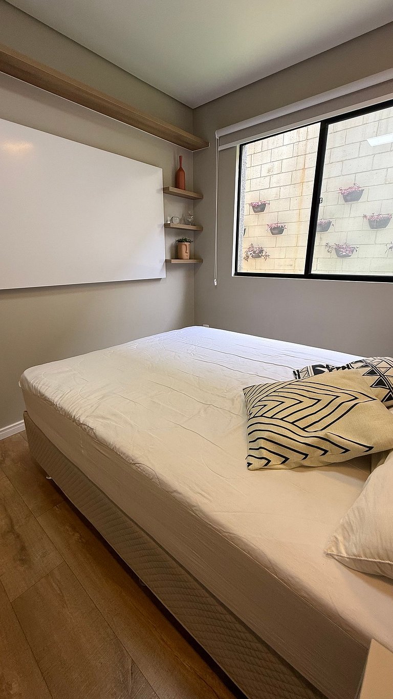 Ap Terreo - Jardim Privativo e Ar Condicionado