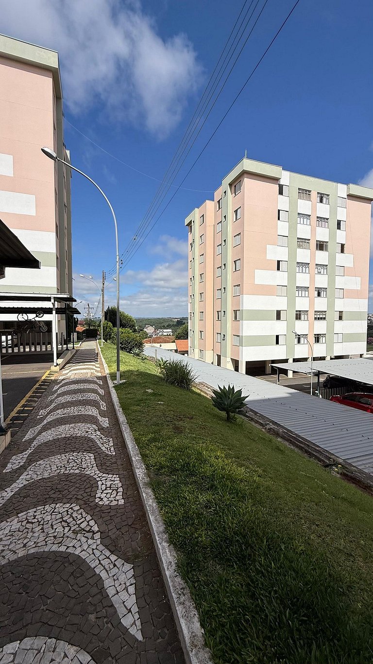 Vila Estrela - 2 Quartos com Suíte e Escritório
