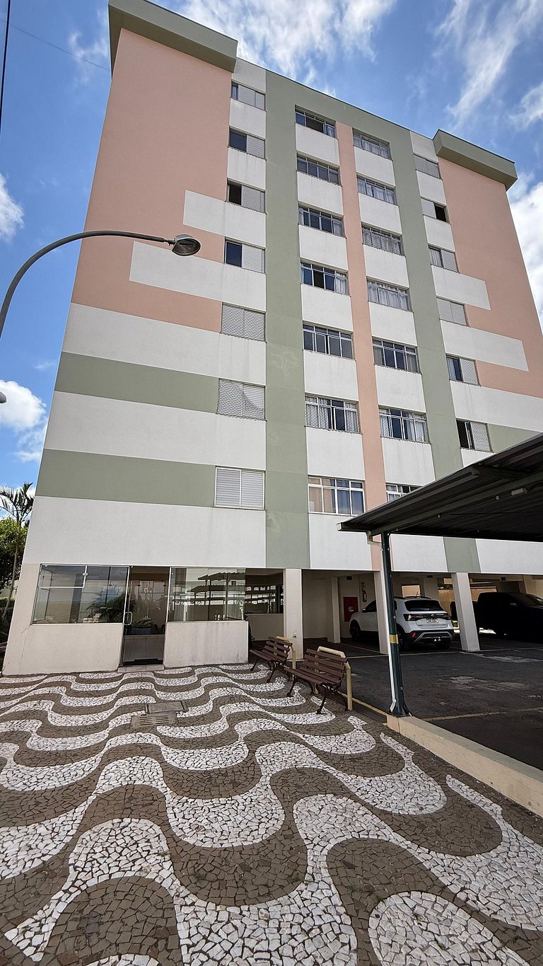 Vila Estrela - 2 Quartos com Suíte e Escritório