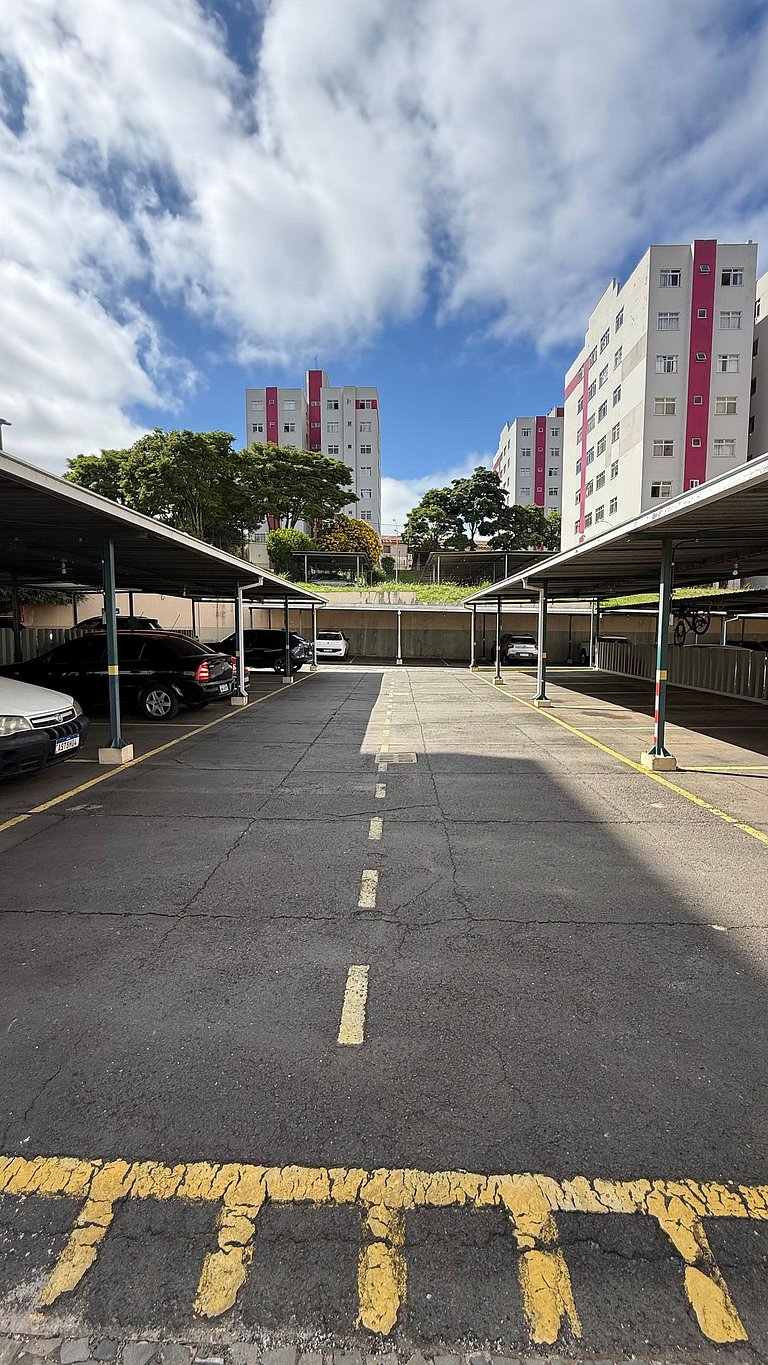 Vila Estrela - 2 Quartos com Suíte e Escritório