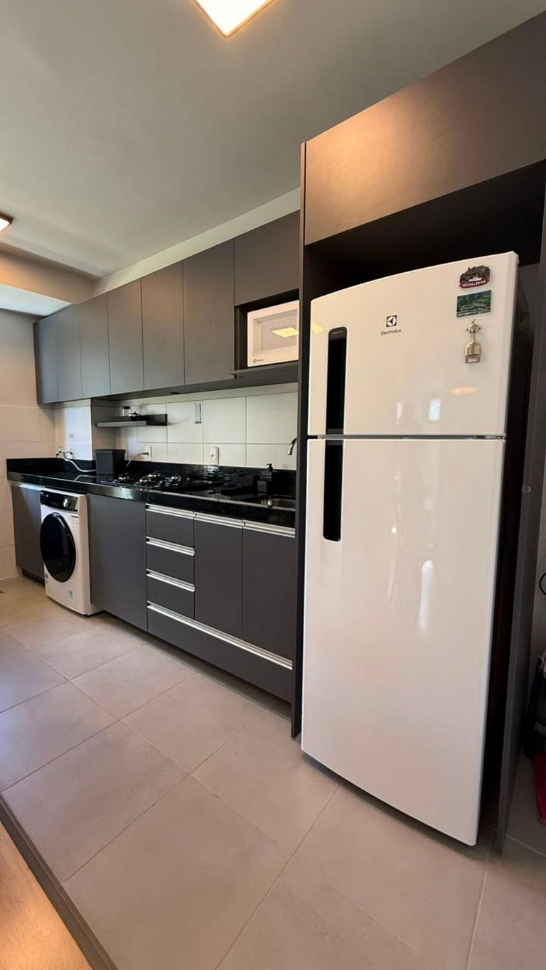 Ap com Área Externa Garagem em Uvaranas
