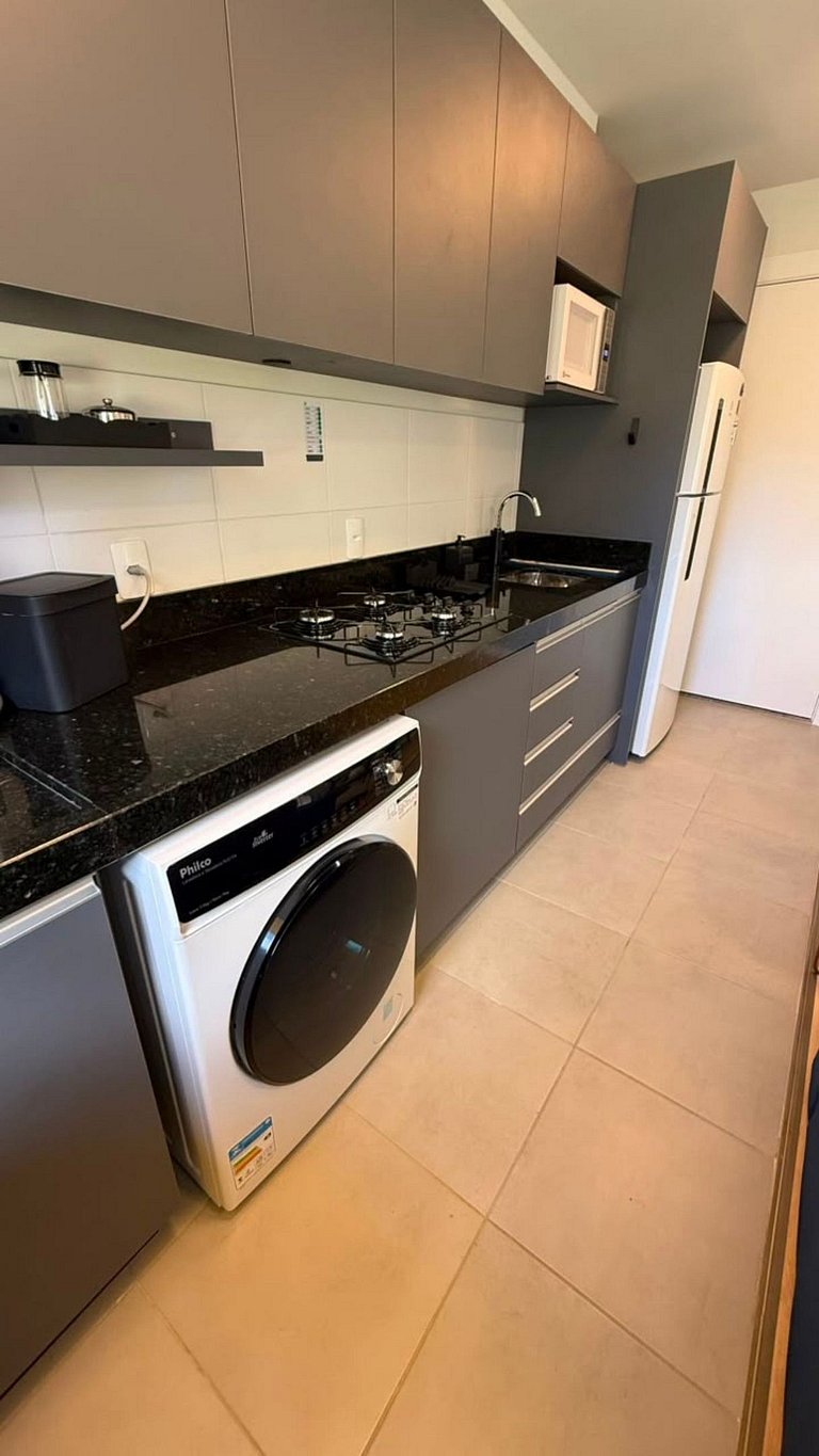 Ap com Área Externa Garagem em Uvaranas